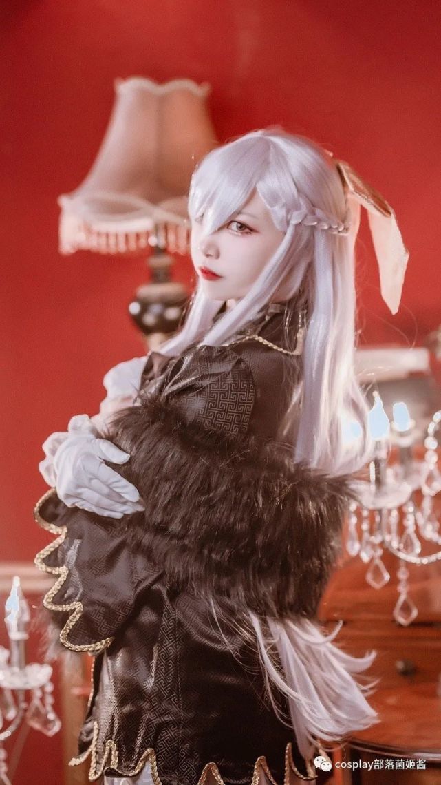 cos:碧蓝航线贝尔法斯特cos正片@二佐