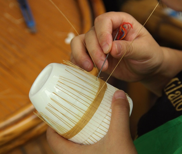 瓷胎竹编:瓷器 竹编=成都人独有的美学_腾讯新闻