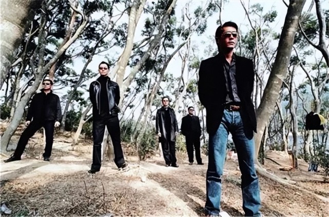 10个跨境团伙缴枪33支(报道)广州日报,2016年05月16日索有为 曾祥龙