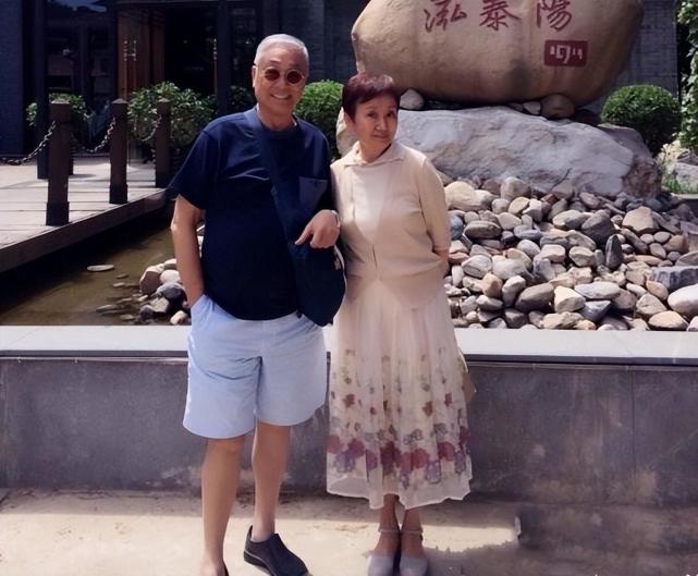 曾江离世妻子猝不及防生前遗作花絮公开完美演技惹人泪目