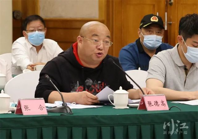 市曲艺家协会主席张德高《张三娘相亲》这个小品,我至少演了3000遍