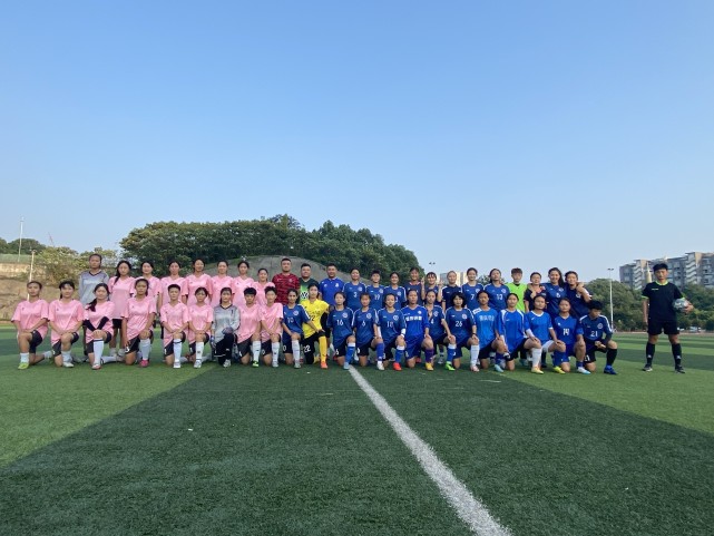竞技体育改革发展|铿锵玫瑰 不断蜕变 巴南中学女足队一次次踢出佳绩!