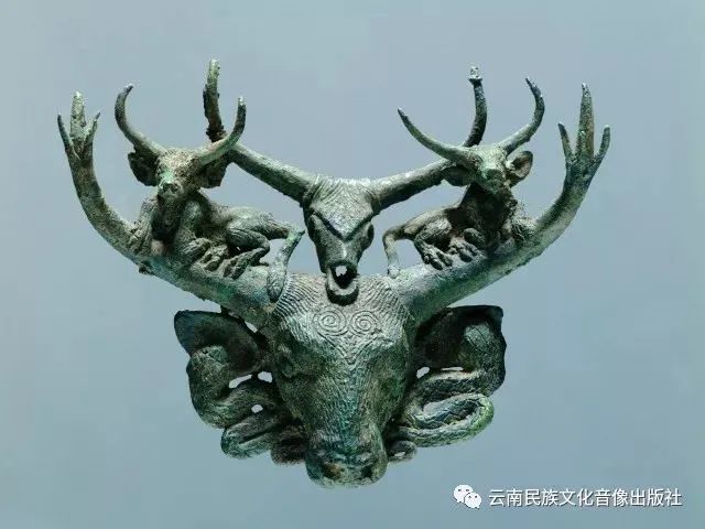 图片 这些珍贵的实物无言地证明,2000年前,滇人的经济和文化早已