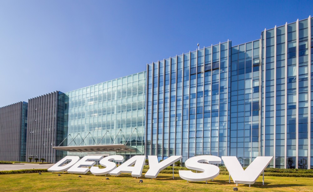 德赛董事长姜捷聚焦新能源智能汽车电子助力惠州建设新型工业强市