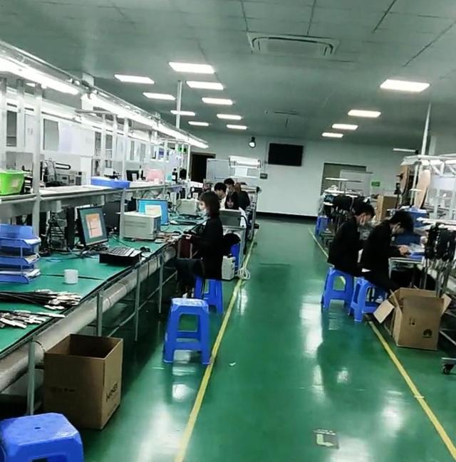 打工者:千万不要去流水线干活,打螺丝的手都肿了,比干农活辛苦