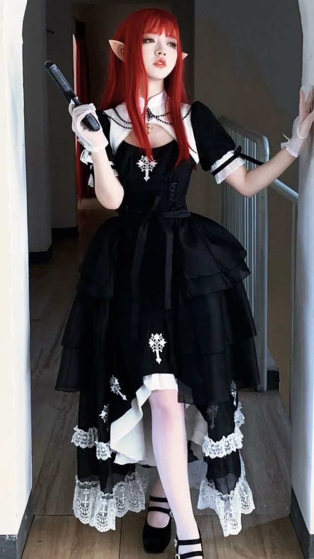 lolita:红发小恶魔修女