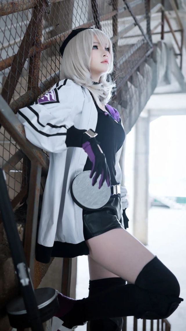 cos:少女前线aa12cos正片@屿鱼