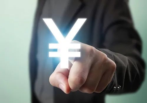 張柏芝三胎正可信臉曝光混血感消失！曾傳其生父是謝霆鋒血感