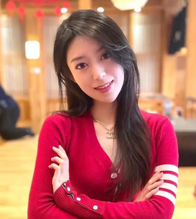 孙铭徽总决赛虽败犹荣!和世姐女友互动甜腻歪了!