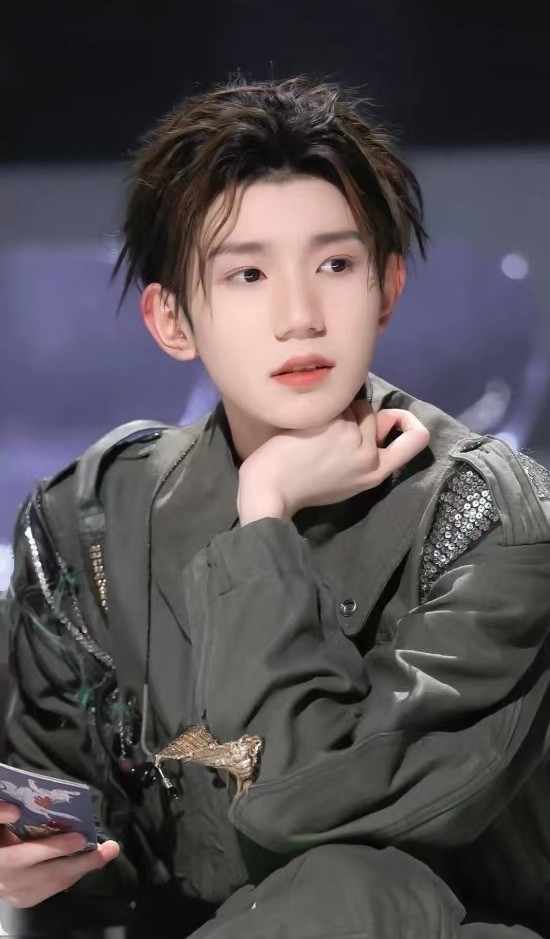 【王源】星光灿烂_腾讯新闻