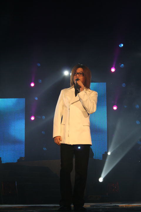 郭峰从钢琴家到音乐才子60岁仍未婚无子女他到底经历了什么