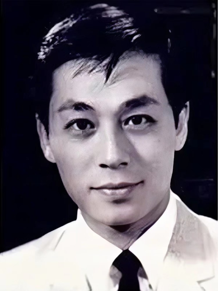 被谢贤掌掴批评香港演员不专业黄药师曾江的江湖落下帷幕