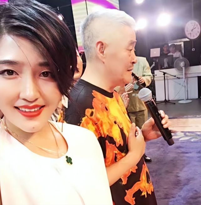 她敢如此公开叫板刘本山,并扬言要去刘老根舞台闹事,不知道这事能如何