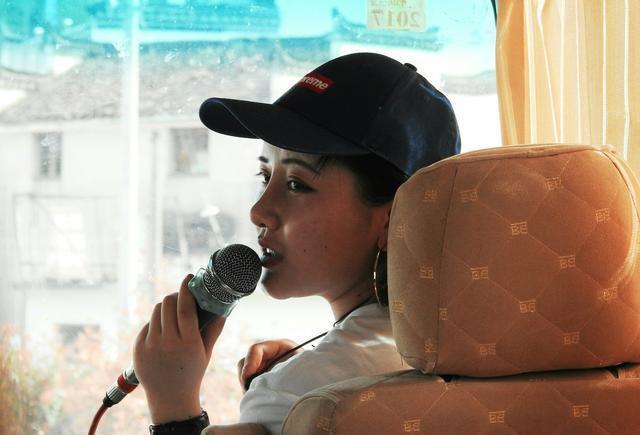 面对这样的结局,王帅很是崩溃,但是他的内心早已放不下任何的女孩.