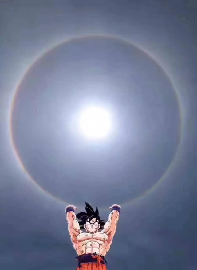 刷爆朋友圈,成都出现千年难遇的奇观——日晕,但是慢慢画风变得奇怪