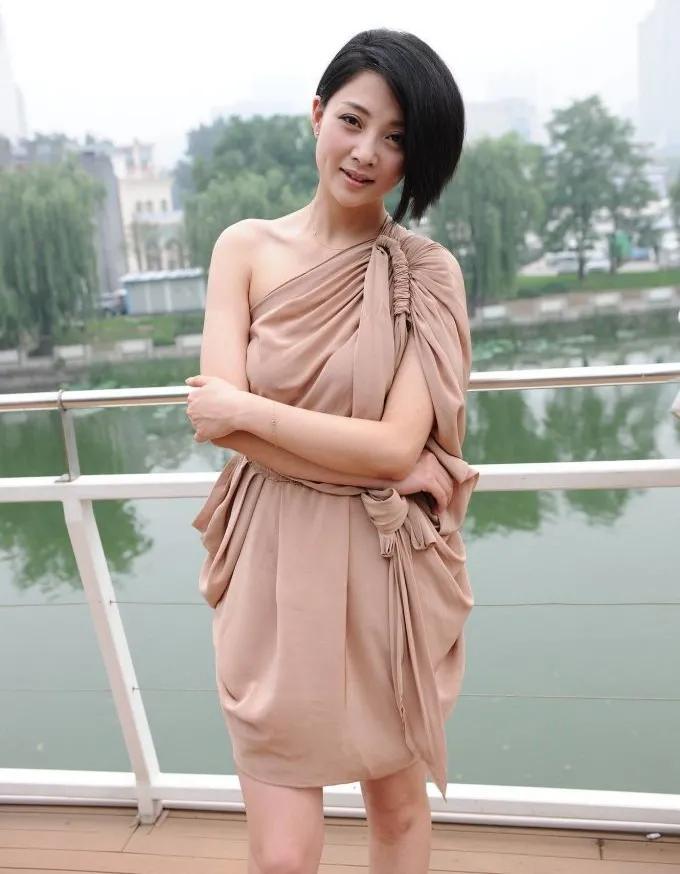 重庆美女殷桃_腾讯新闻