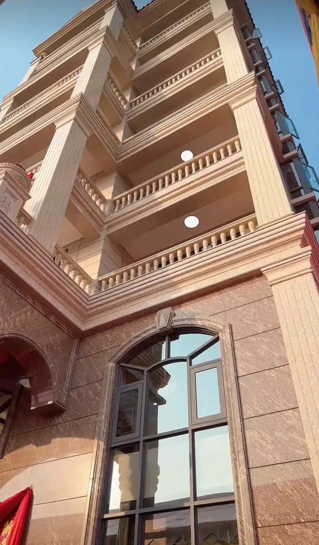 广东粤西茂名的豪宅