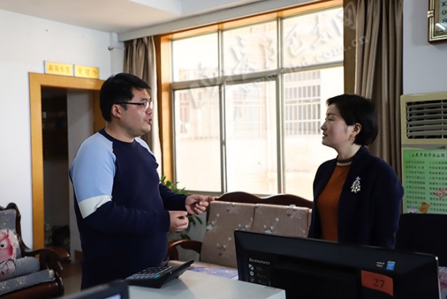 张洋招商引资谱写京巴两地深深情援