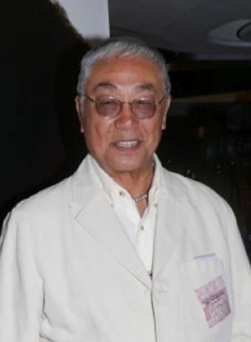 桃花岛主曾江去世众明星发文悼念大哥成龙很难过