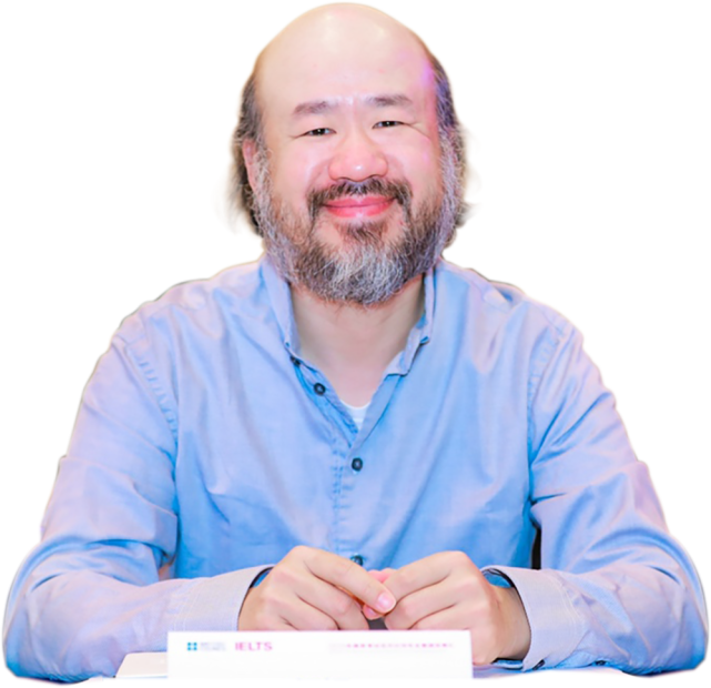 【何钢老师】毕业于北大英语系新东方20周年功勋人物