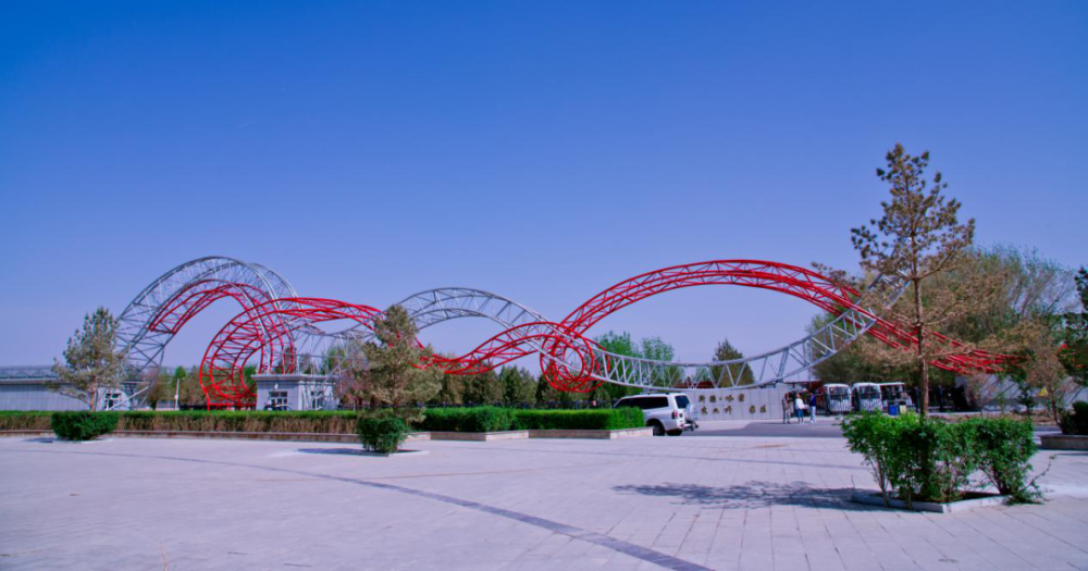 五一去哪跟着伊州区摄影家协会的老师去农业园区采风