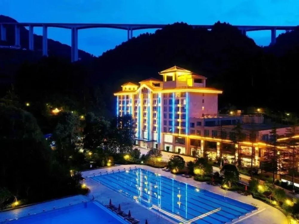 息烽温泉超值套餐开抢春天泡温泉泡的就是份惬意