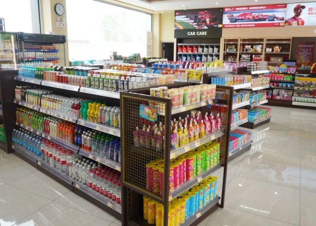 和24小时便利店销售主要经营车辆燃油,车辆清洗北邻高新医院南接阳光