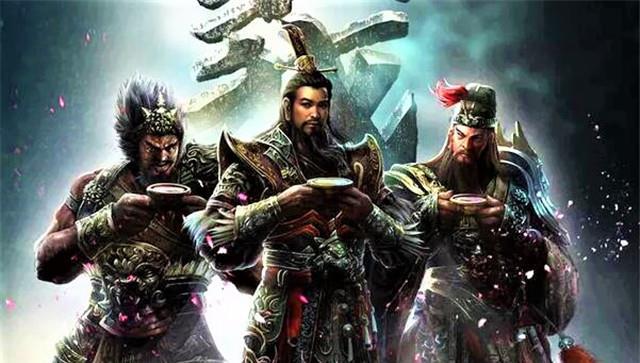 三英战吕布时关张眼看就要得手刘备为何突然上去添乱