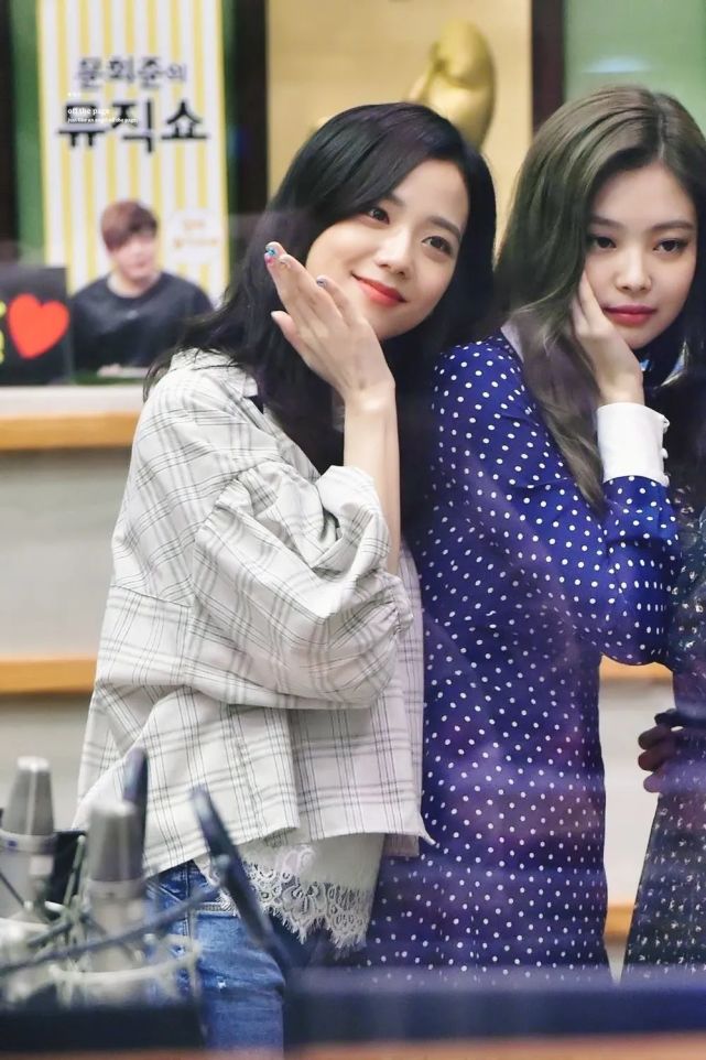 打啵j女孩|jisoo&jennie