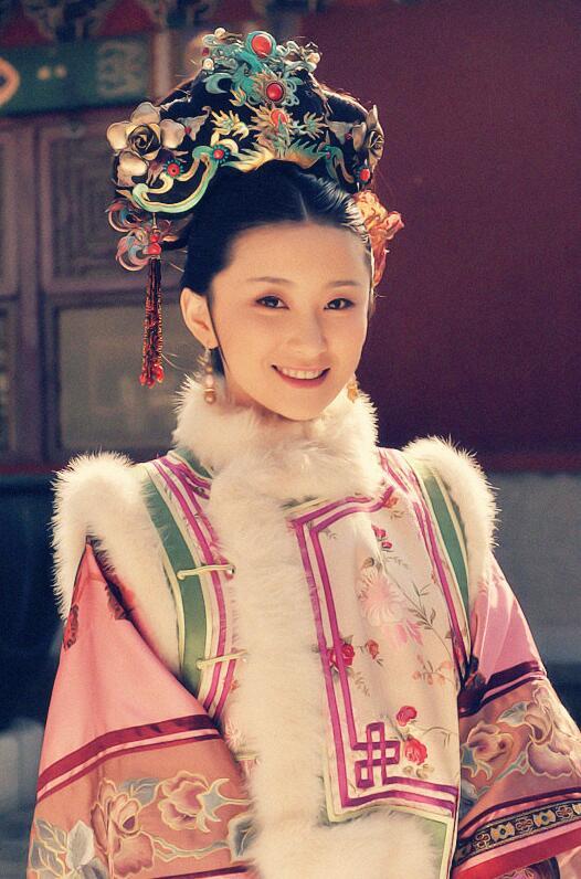 赵秦当过制片人助理后因参演甄嬛传成名知否也有她