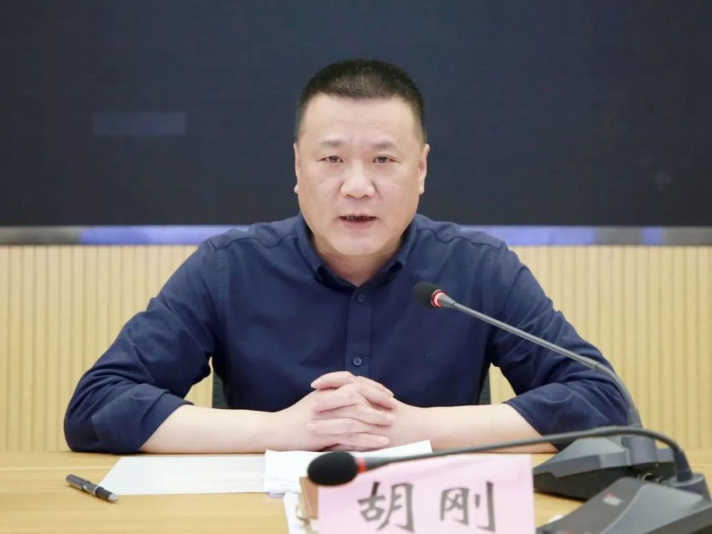 胡刚围绕战时要求做好万全准备