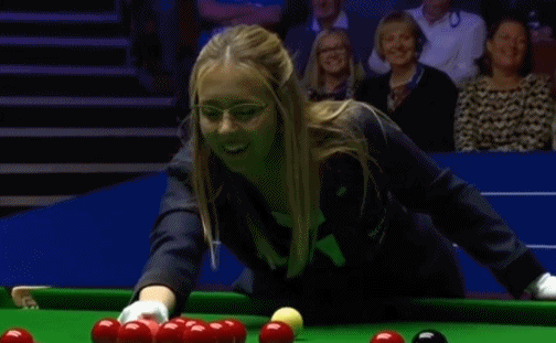 金发女裁判被吓到,笑容甜美太治愈了|马克·威廉姆斯|波兹洛娃|世锦赛