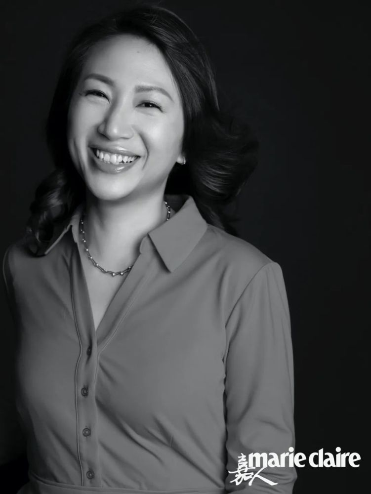 郭心怡登台与换场