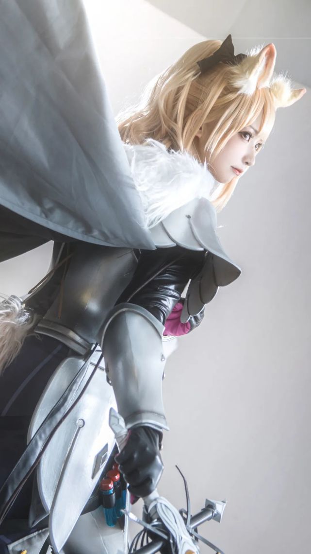 cos:明日方舟瑕光cos正片@贤儿