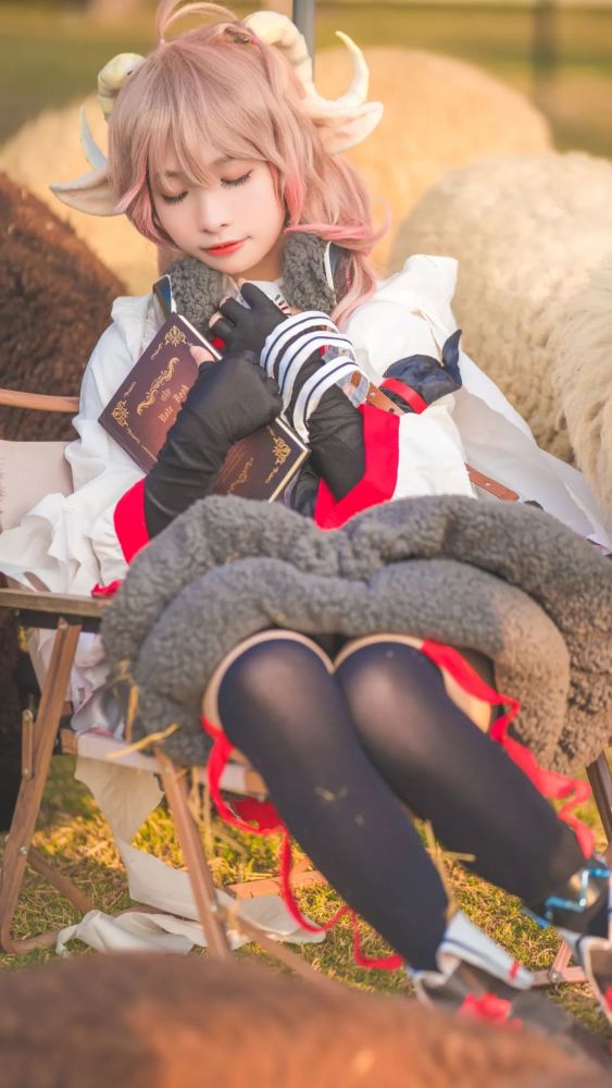 cos明日方舟艾雅法拉cos正片茄子