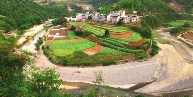 从"水里捞金壮村富民"到"护好碧水向振兴",旬阳市双河镇在"治水"上下