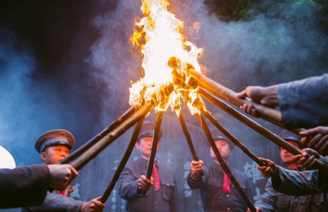 争创天府旅游名县四川威远首部电影地火即将全国上映