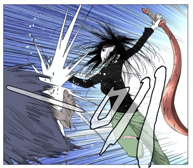 漫画里细节做得很到位,冯宝宝是用刀背来打人,而不是用刀刃.