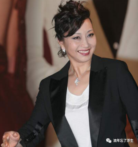 她被称为"最懒"明星,一休息就是18年,一复出就演绎经典角色|元秋|复出