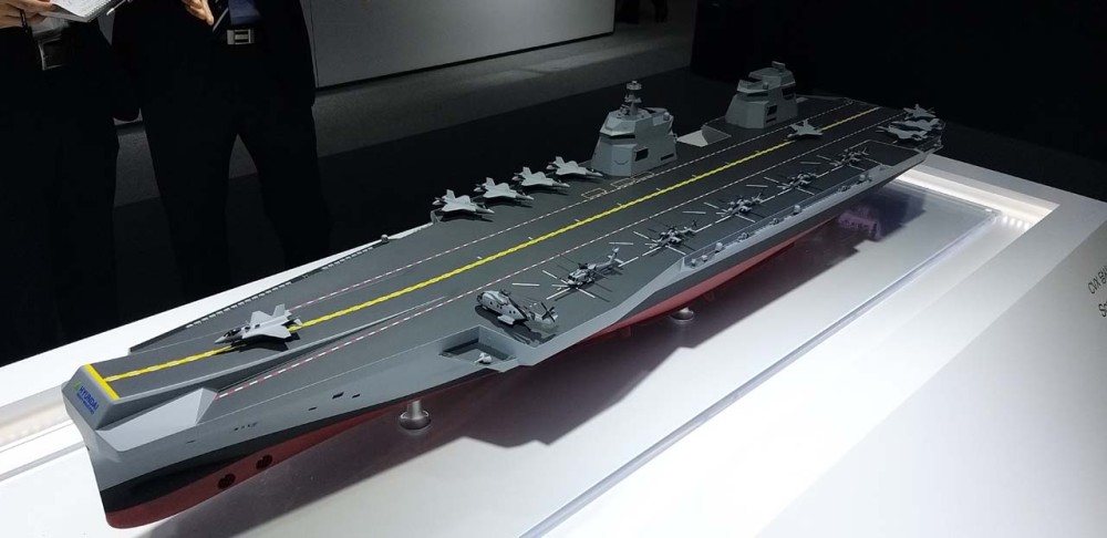 madex-2021上现代重工展示的cvx航母方案模型 图源:韩国"国防工业战略