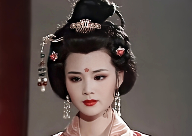 4位演过"上官婉儿"的绝美女星,演绎一代才女,个个风采绝伦_腾讯新闻