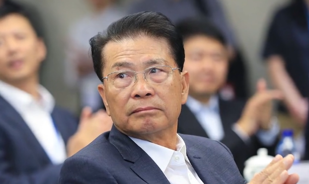 马云保镖李天金:为马云挡子弹年入百万,如今马云退休他怎样了?