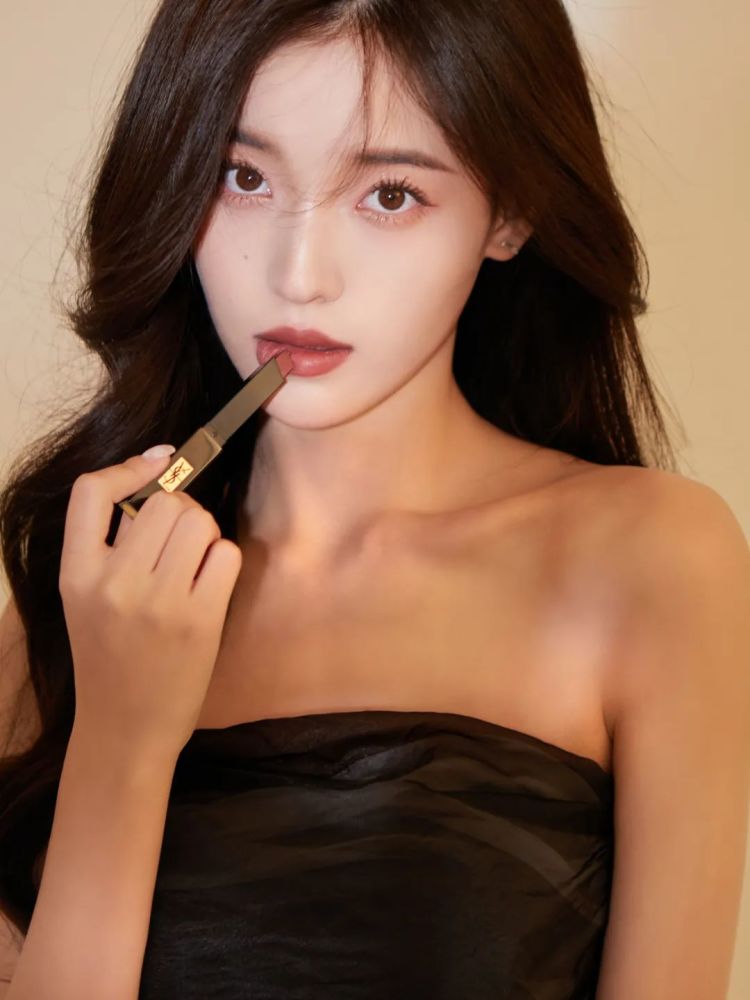 曾雪瑶|冷冽光影大片上线,邂逅一眼心动_腾讯新闻