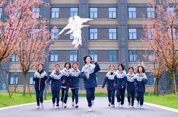 激情德育 激活内驱——遵义天立学校激情德育纪实_腾讯新闻