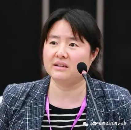 曹静加快建设全国统一的碳排放交易市场