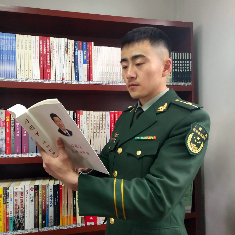 少尉,"尉"来可期!_腾讯新闻