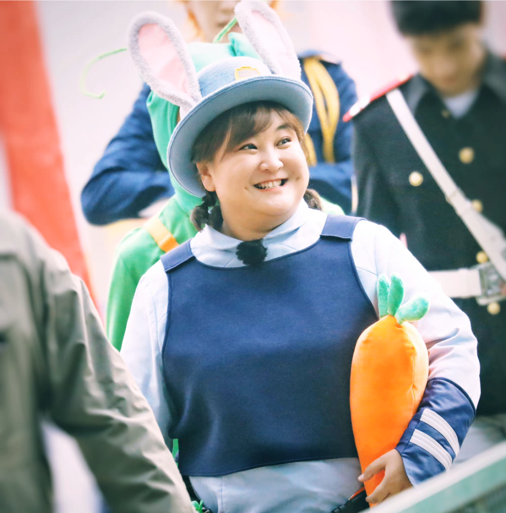 贾玲40岁生日杨迪张小斐纷纷祝福为何她人缘这么好