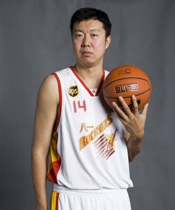 如果姚明,王治郅不去nba,广东宏远会有几次冠军?