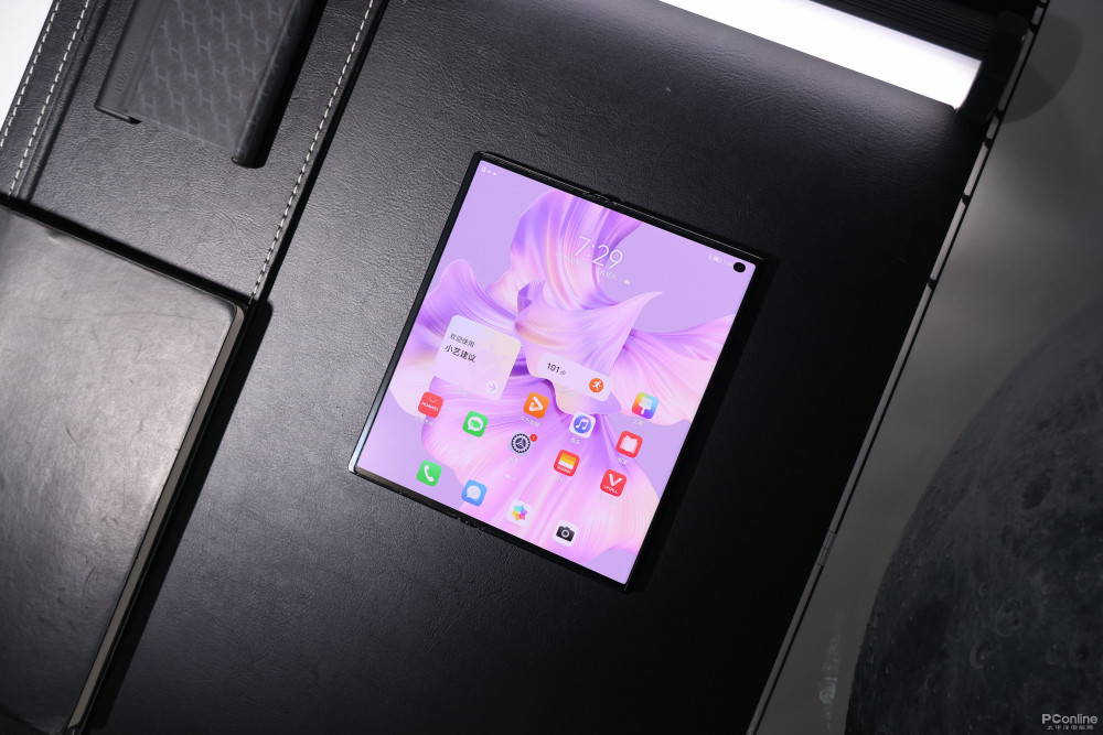 华为mate xs 2上手体验视频_腾讯新闻