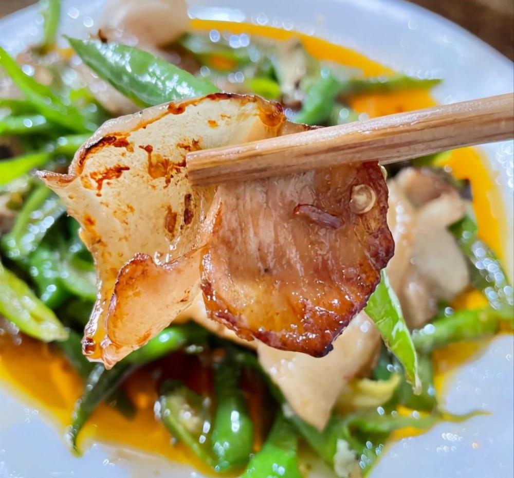 成都生意最好的苍蝇馆子 豆腐脑花堪称一绝 没有菜单想吃靠运气 腾讯新闻